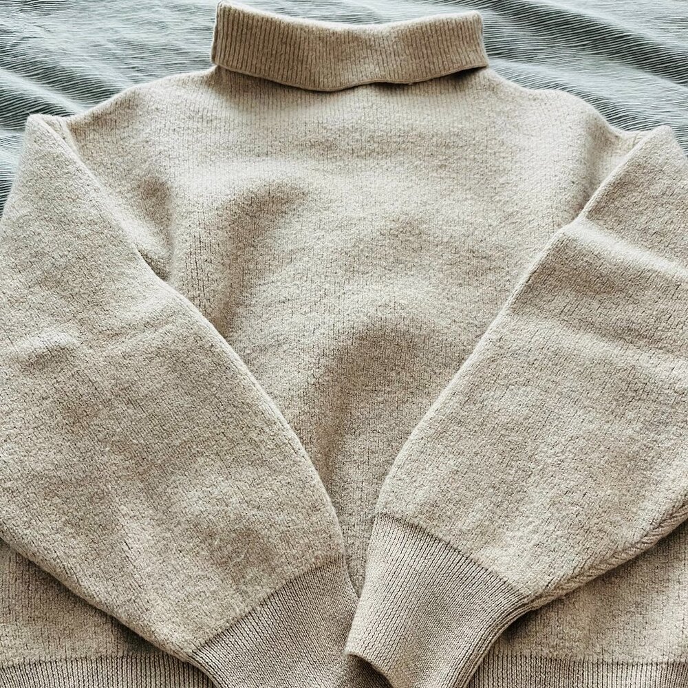 Wool sweater - Picture 5 of 8